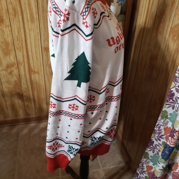 Ugly Christmas Sweater - Picture 4 of 6
